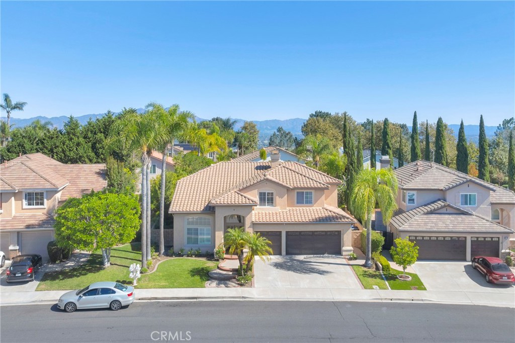 22 Larkspur Drive