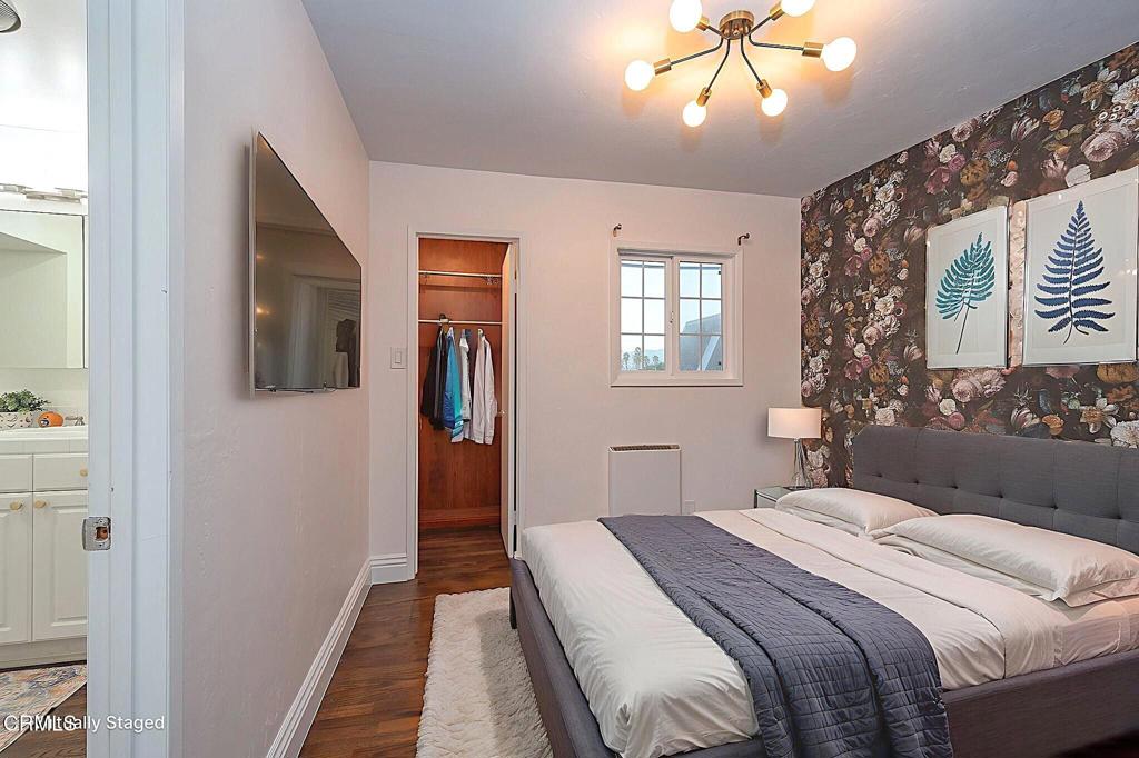 Pierpont/Ocean Front - 0276 - Residential