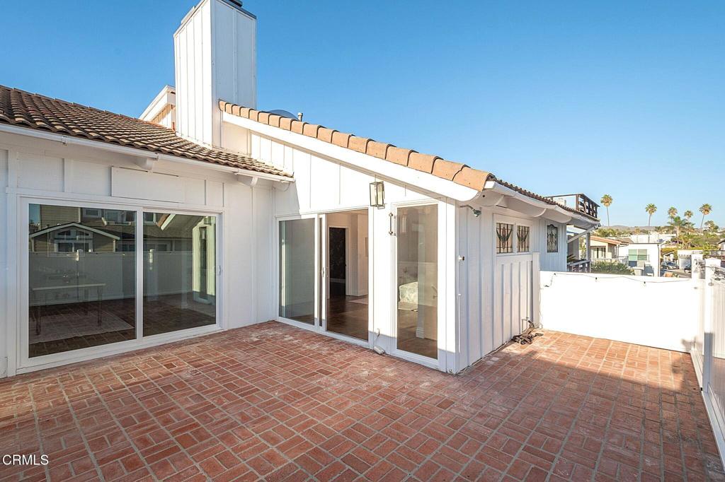 Pierpont/Ocean Front - 0276 - Residential