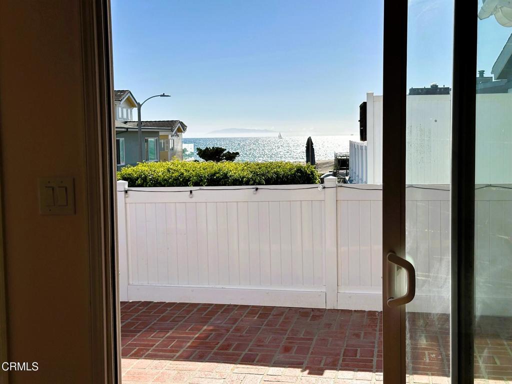 Pierpont/Ocean Front - 0276 - Residential