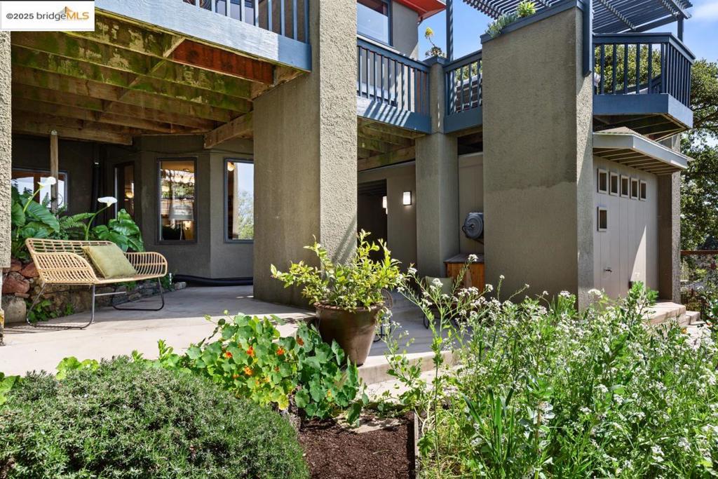 BERKELEY HILLS - Residential