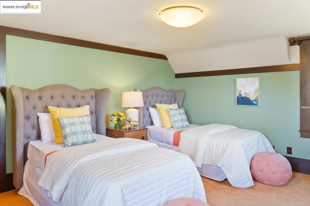 BERKELEY HILLS - Residential