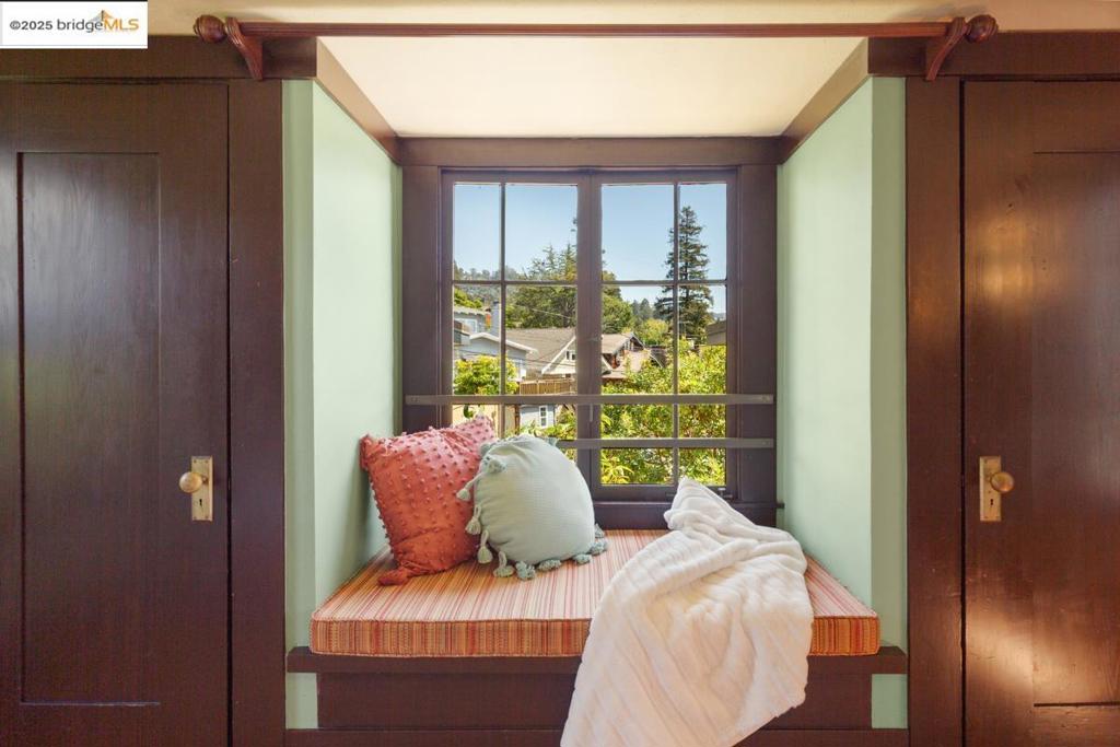 BERKELEY HILLS - Residential