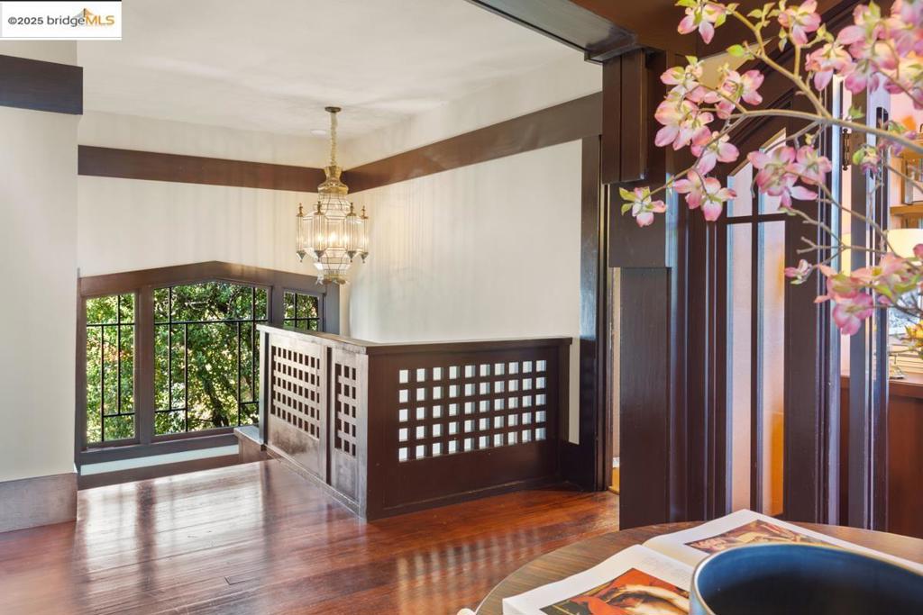 BERKELEY HILLS - Residential