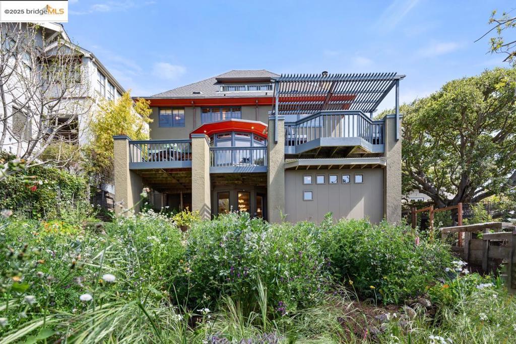 BERKELEY HILLS - Residential