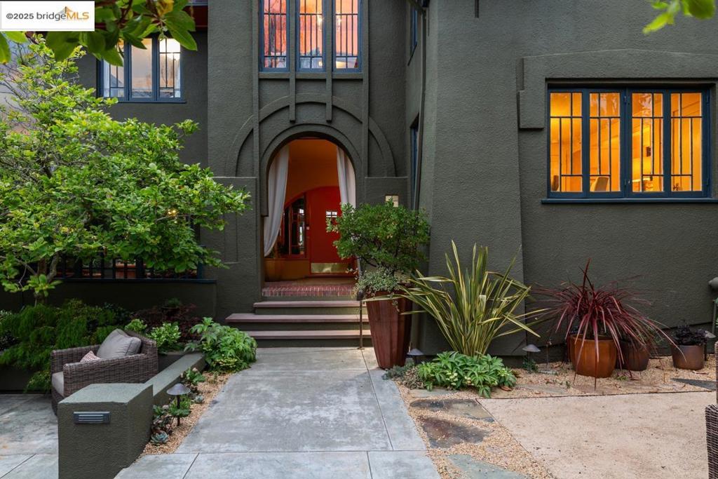 BERKELEY HILLS - Residential