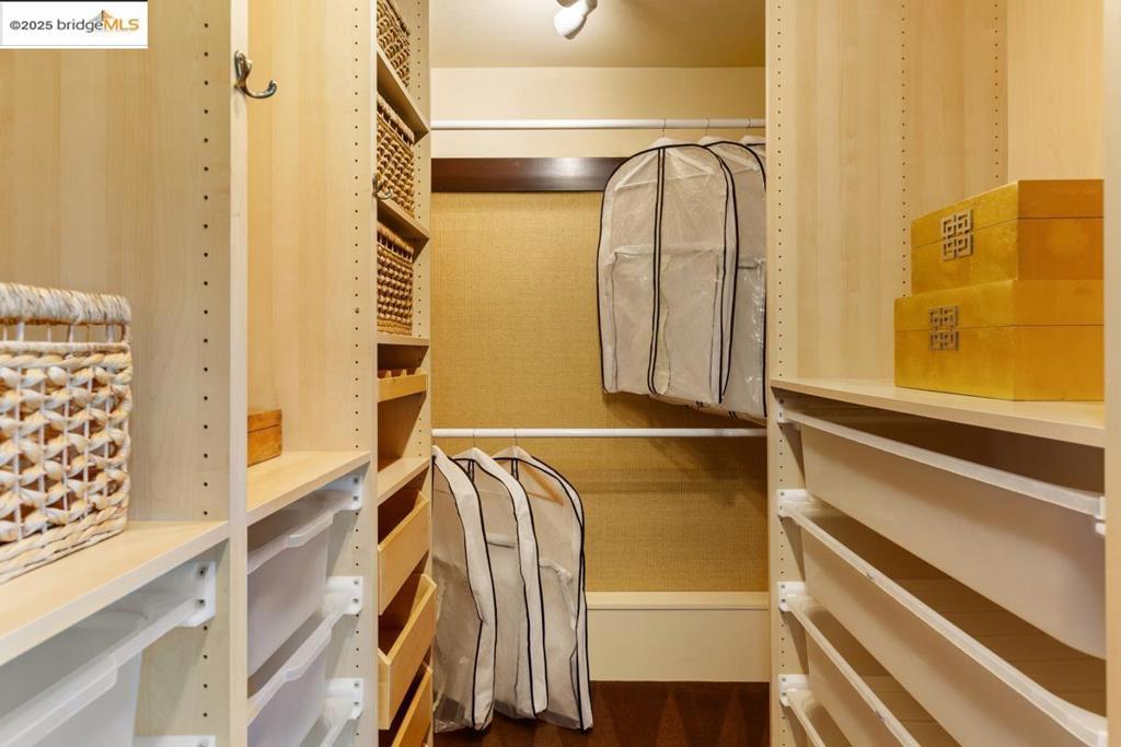 BERKELEY HILLS - Residential