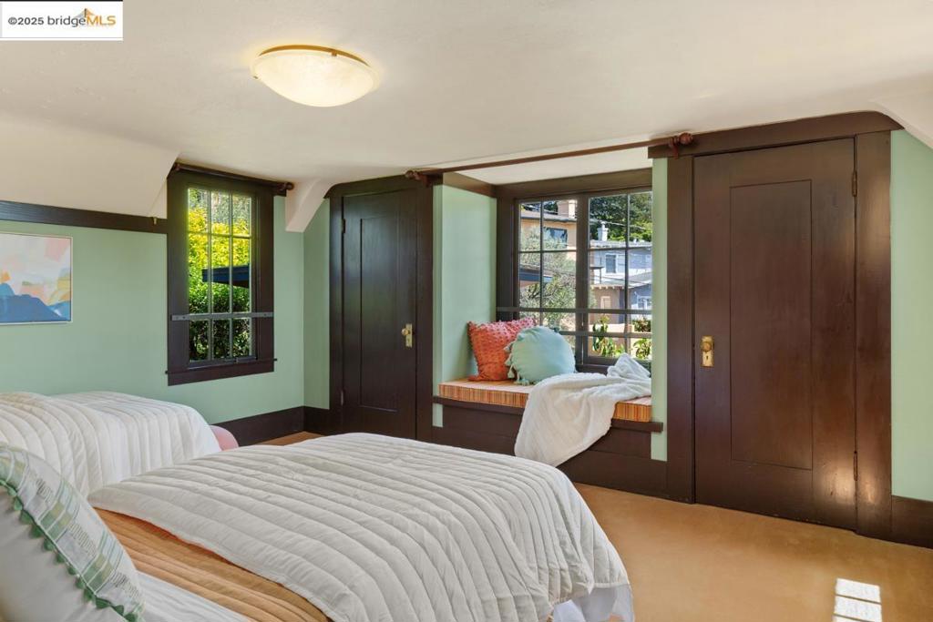 BERKELEY HILLS - Residential