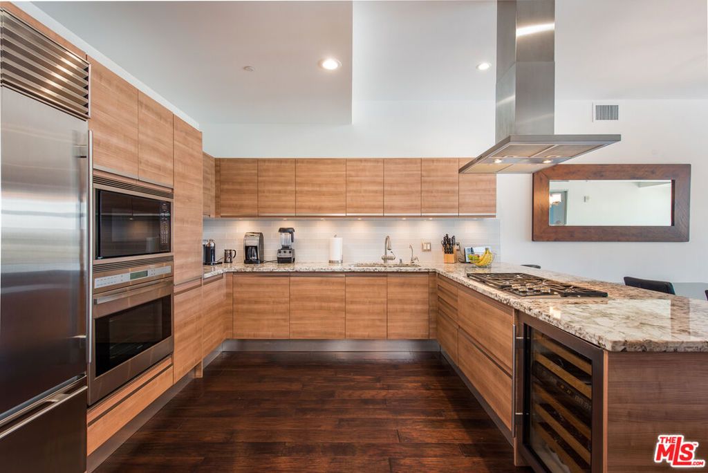 Photo of 3111 Via Dolce #502, Marina Del Rey, CA 90292 (MLS # 26668005)