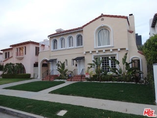 Photo of 8437 W 4TH Street, Los Angeles, CA 90048 (MLS # 26988103)