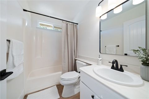 Tiny photo for 672 Garland Court, Thousand Oaks, CA 91360 (MLS # SR26117391)