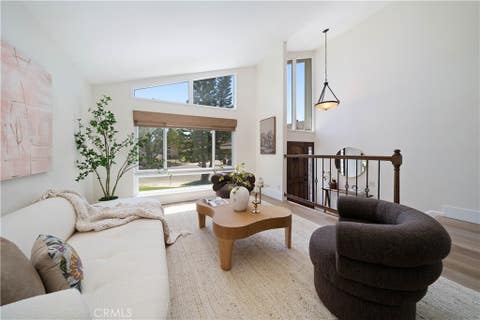 Tiny photo for 672 Garland Court, Thousand Oaks, CA 91360 (MLS # SR26117391)