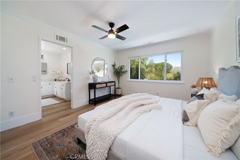 Tiny photo for 672 Garland Court, Thousand Oaks, CA 91360 (MLS # SR26117391)
