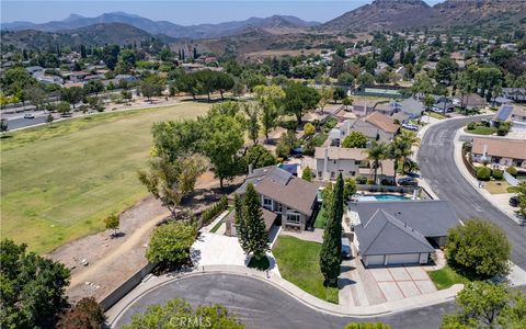 Tiny photo for 672 Garland Court, Thousand Oaks, CA 91360 (MLS # SR26117391)