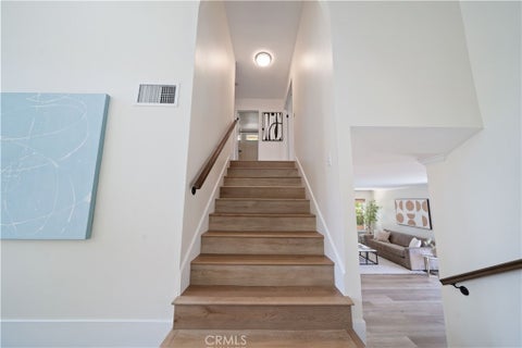 Tiny photo for 672 Garland Court, Thousand Oaks, CA 91360 (MLS # SR26117391)