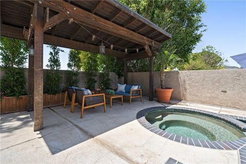 Tiny photo for 672 Garland Court, Thousand Oaks, CA 91360 (MLS # SR26117391)