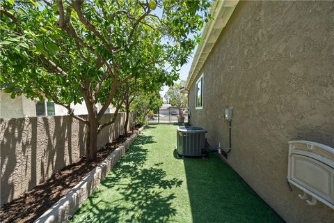 Tiny photo for 672 Garland Court, Thousand Oaks, CA 91360 (MLS # SR26117391)