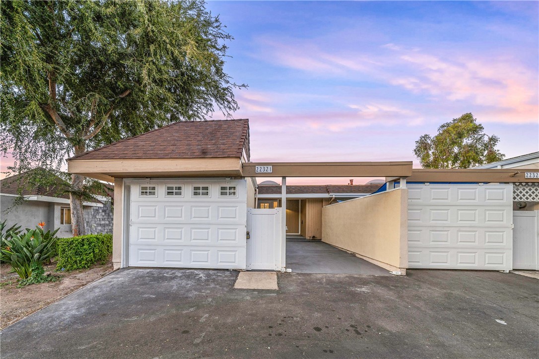 22321 Caminito Mescalero 226