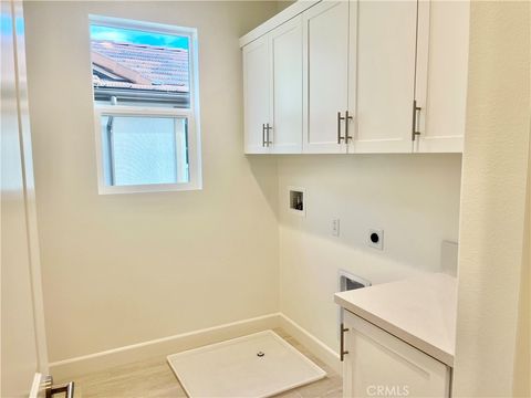 Tiny photo for 413 Belair Walk, Ventura, CA 93004 (MLS # OC26031545)