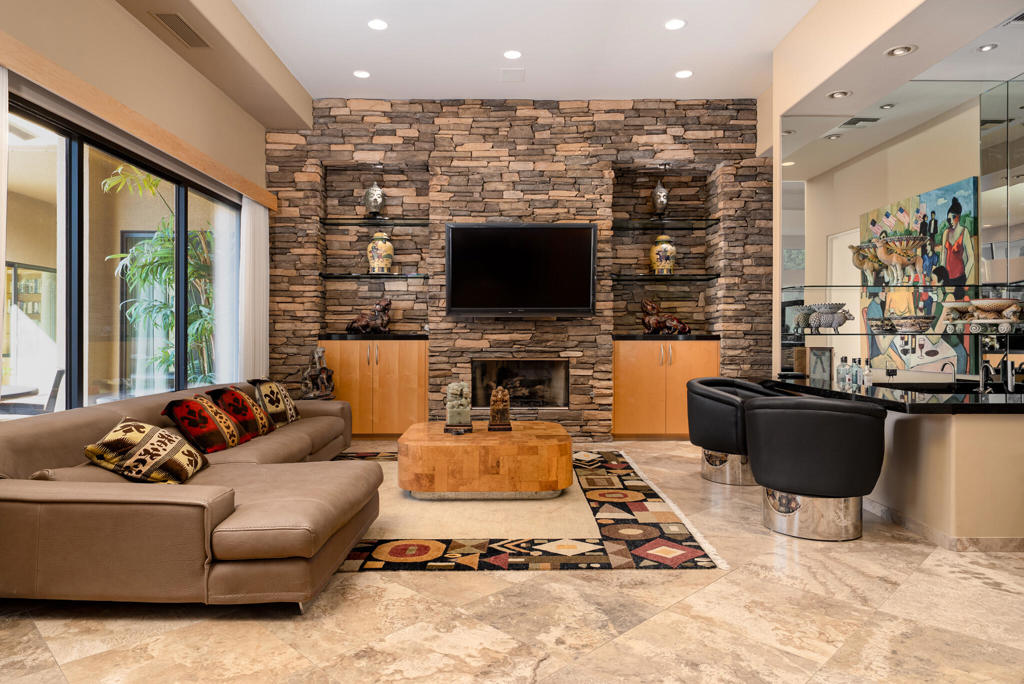 Rancho Clancy Estate - Residential