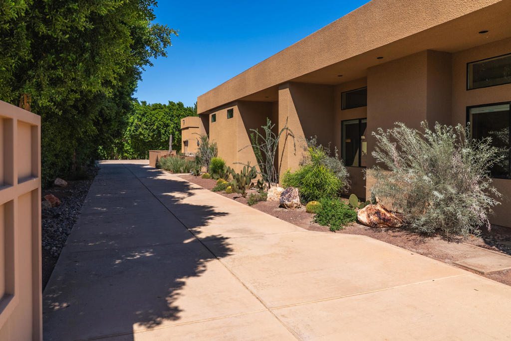 Rancho Clancy Estate - Residential