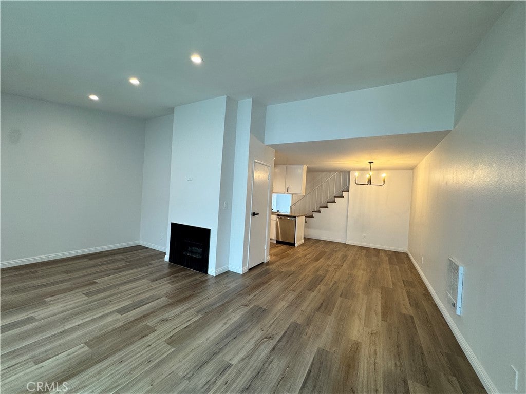 25018 Eshelman Avenue 4