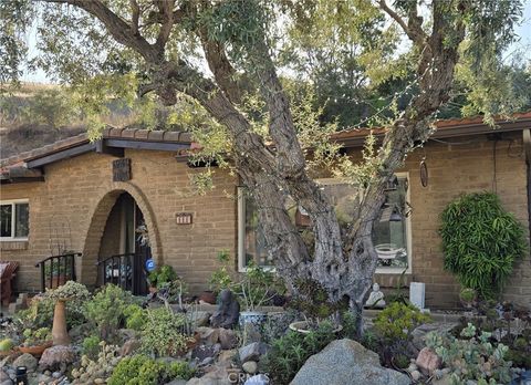 3317 Via Altamira Fallbrook CA 92028