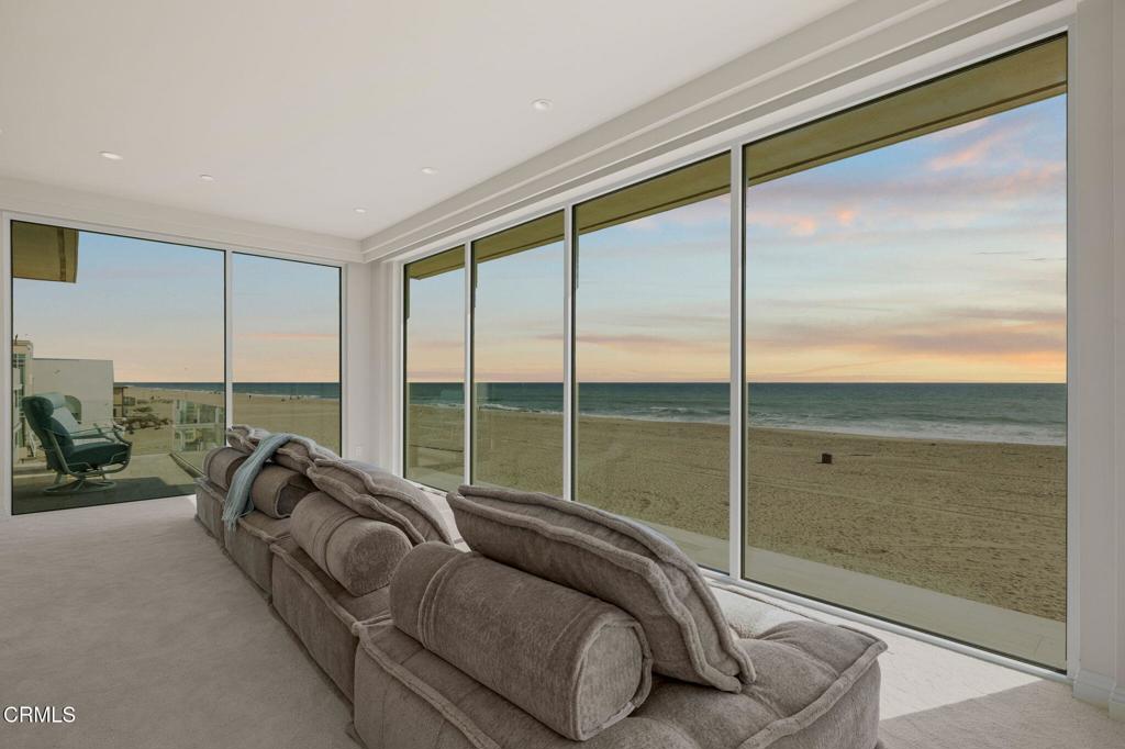 Oxnard Shores 01 - 127701 - Residential