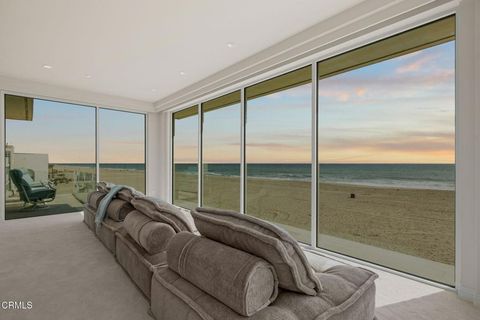 Tiny photo for 1135 Capri Way, Oxnard, CA 93035 (MLS # V1-33422)