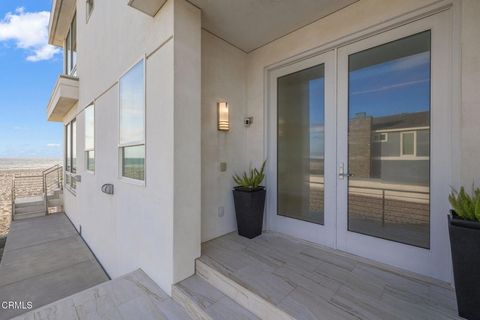 Tiny photo for 1135 Capri Way, Oxnard, CA 93035 (MLS # V1-33422)