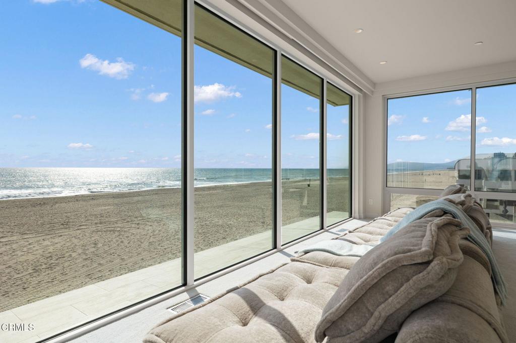 Oxnard Shores 01 - 127701 - Residential