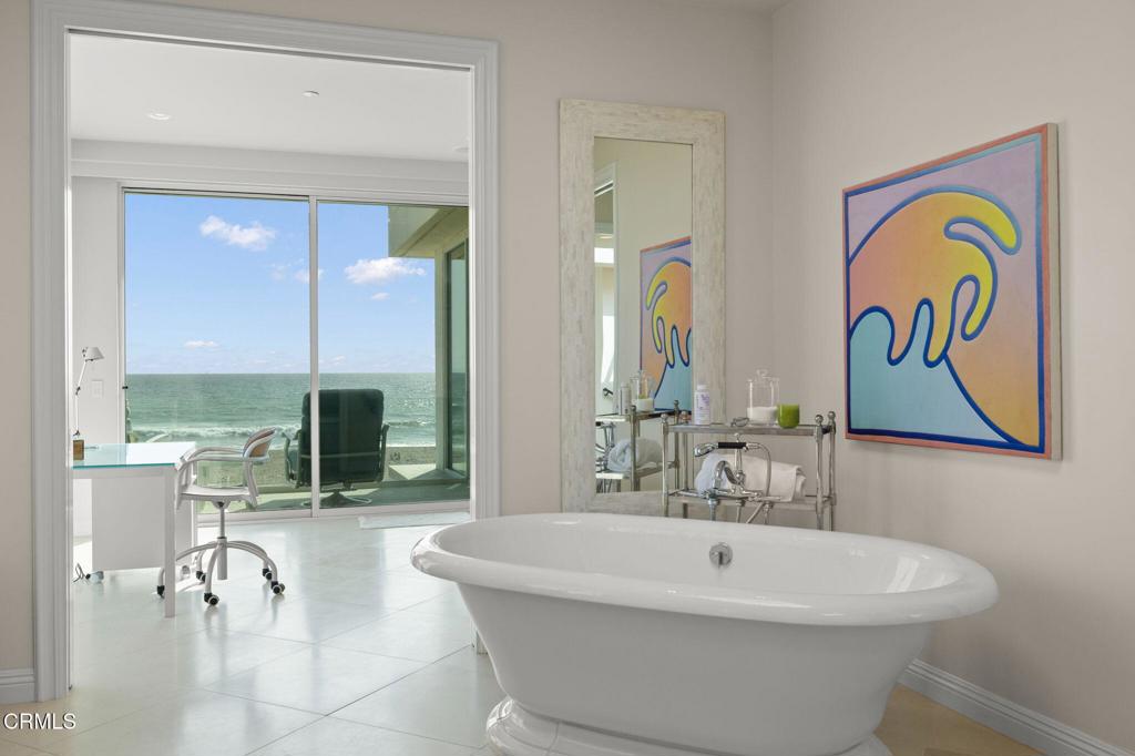 Oxnard Shores 01 - 127701 - Residential