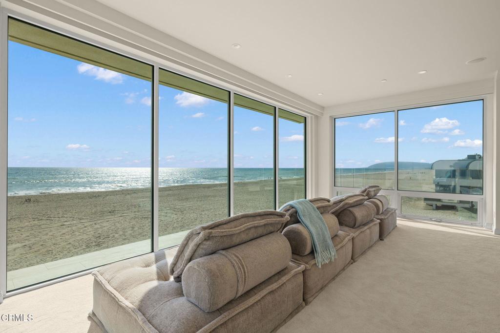 Oxnard Shores 01 - 127701 - Residential