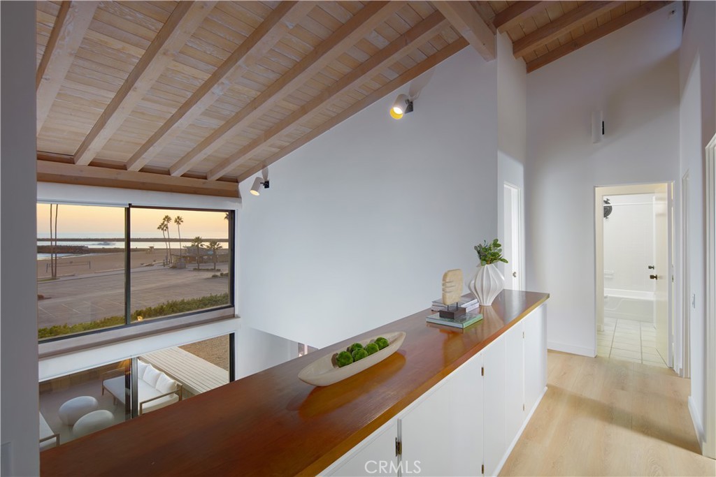 Corona del Mar South of PCH (CDMS) - Residential