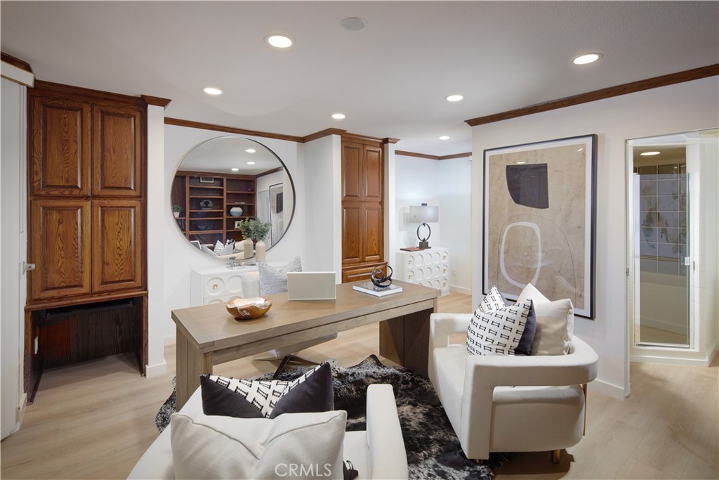 Corona del Mar South of PCH (CDMS) - Residential