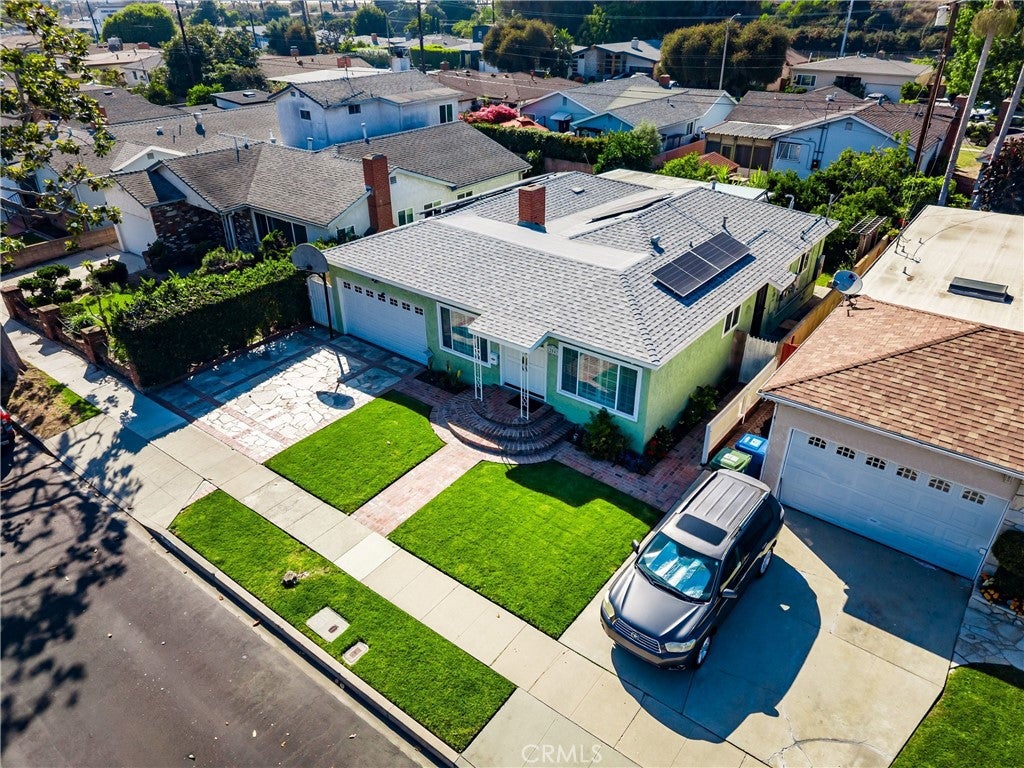 Photo of 12047 Hammack ST, Culver City, CA 90230 (MLS # IV26106025)