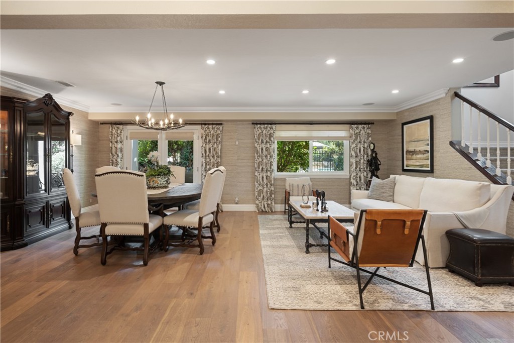 9911 Overhill Drive