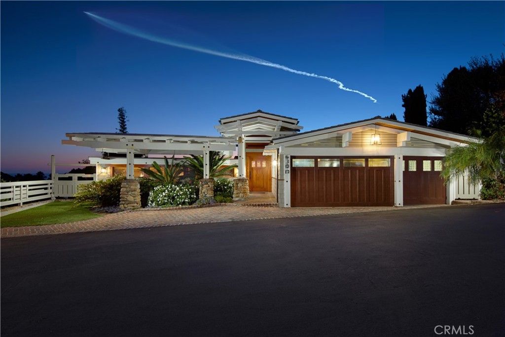 Photo of 630 Diamond Street, Laguna Beach, CA 92651 (MLS # NP25225553)