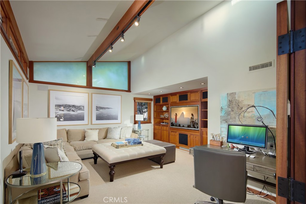 630 Diamond Street, Laguna Beach CA 92651 - Photo 13