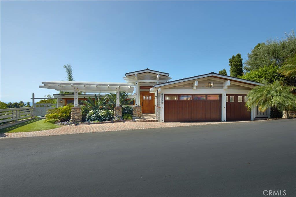 Photo of 630 Diamond Street, Laguna Beach, CA 92651 (MLS # NP25225553)