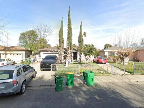 Photo of 3405 Forest Drive, Stockton, CA 95205 (MLS # ML82049192)