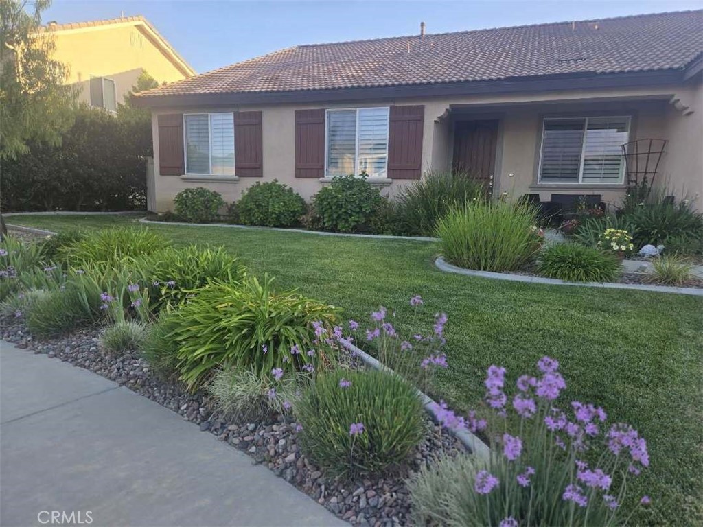 108 Mesa Court