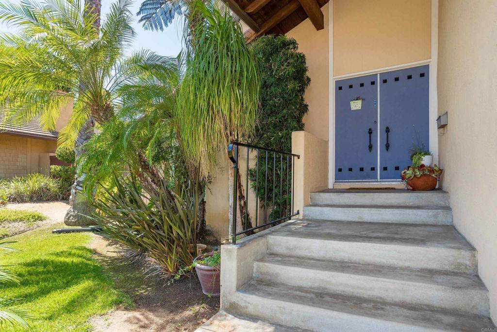 12567 Pomerado Ct