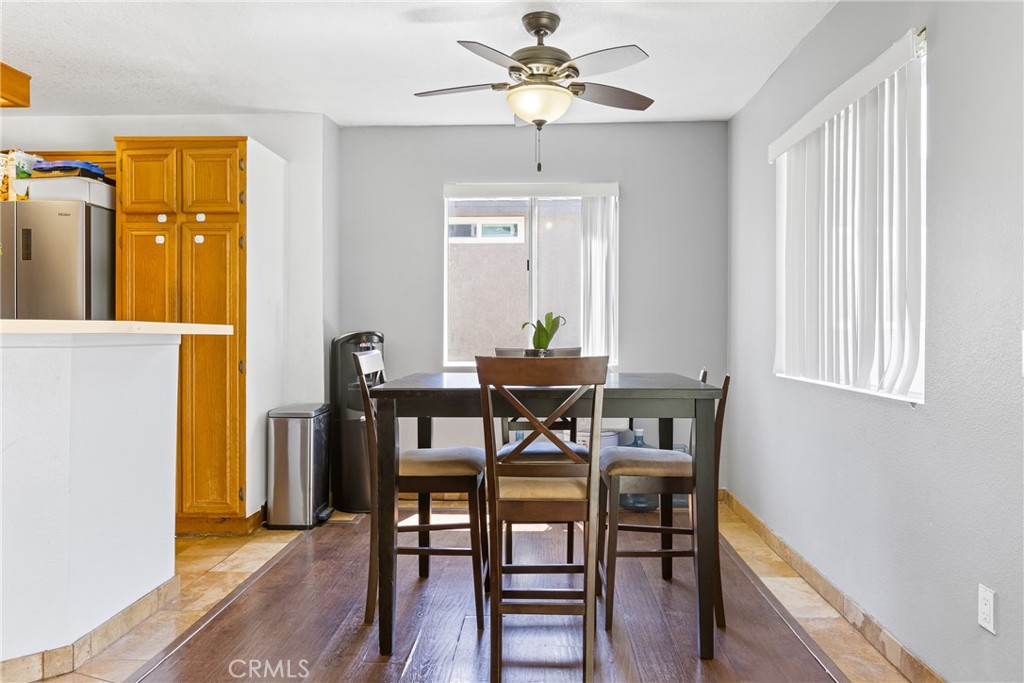 2596 Avenida Del Vista G201