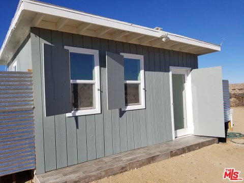 Photo of 68860 Foley Drive, 29 Palms, CA 92277 (MLS # 26995901)