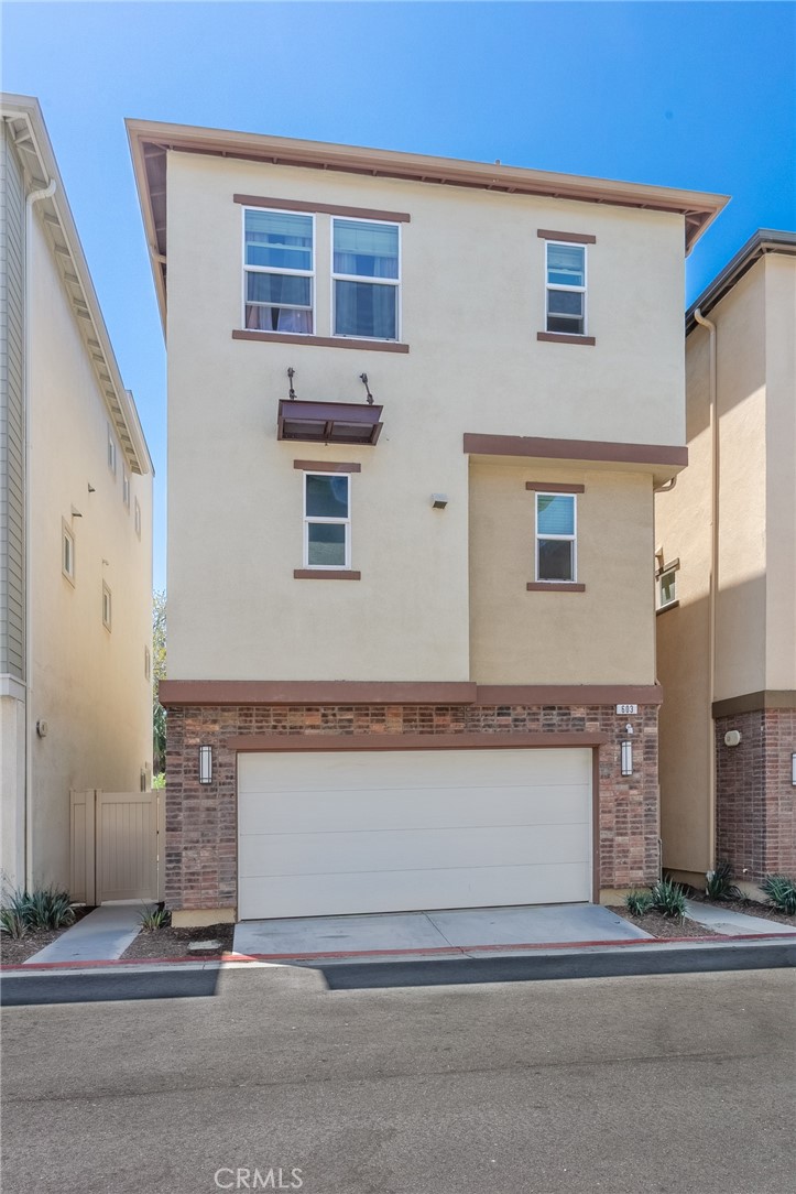 603 Daniel Freeman Circle