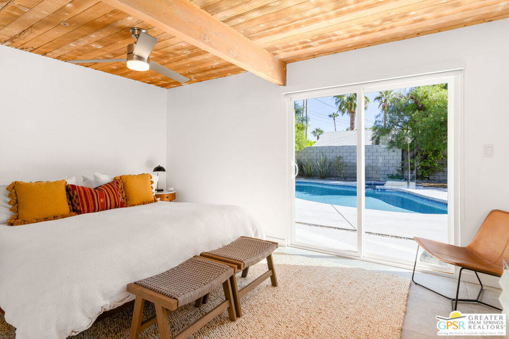 Racquet Club East - Residential