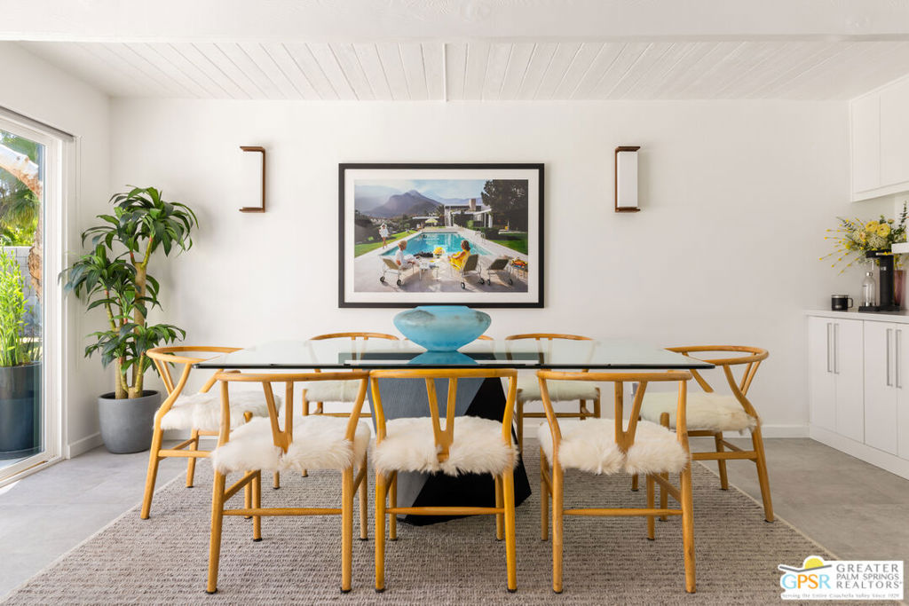 Racquet Club East - Residential