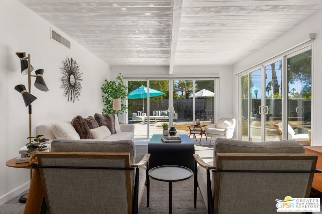 Racquet Club East - Residential