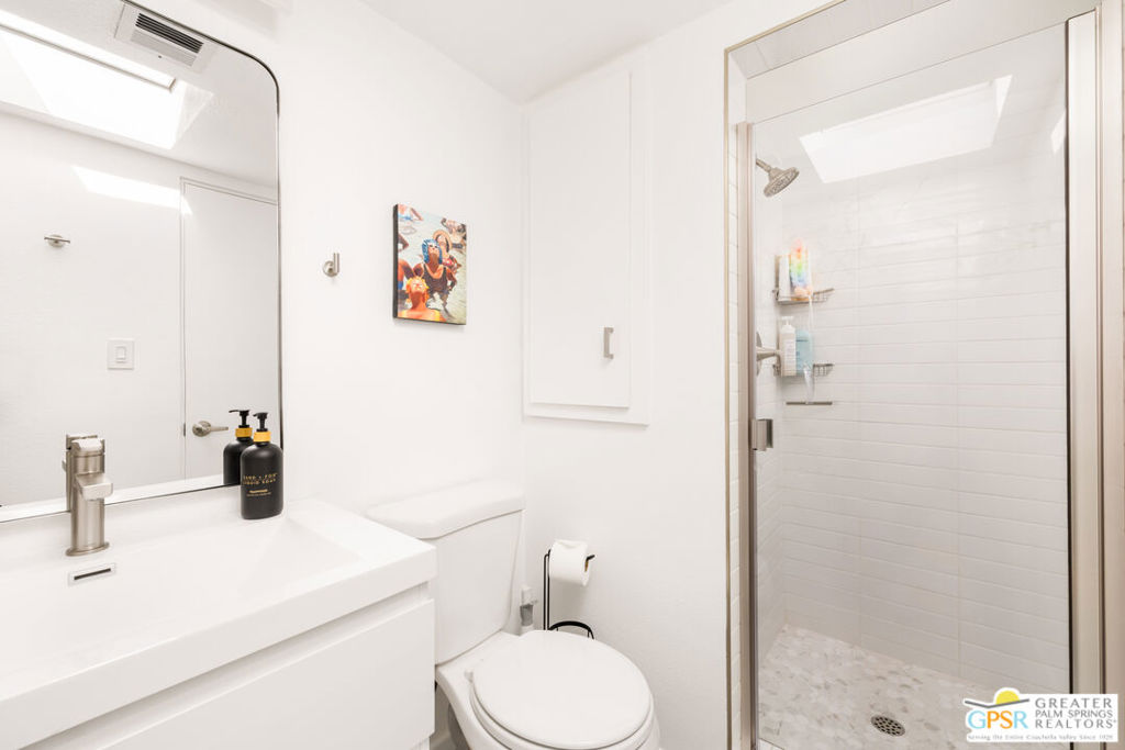 Racquet Club East - Residential
